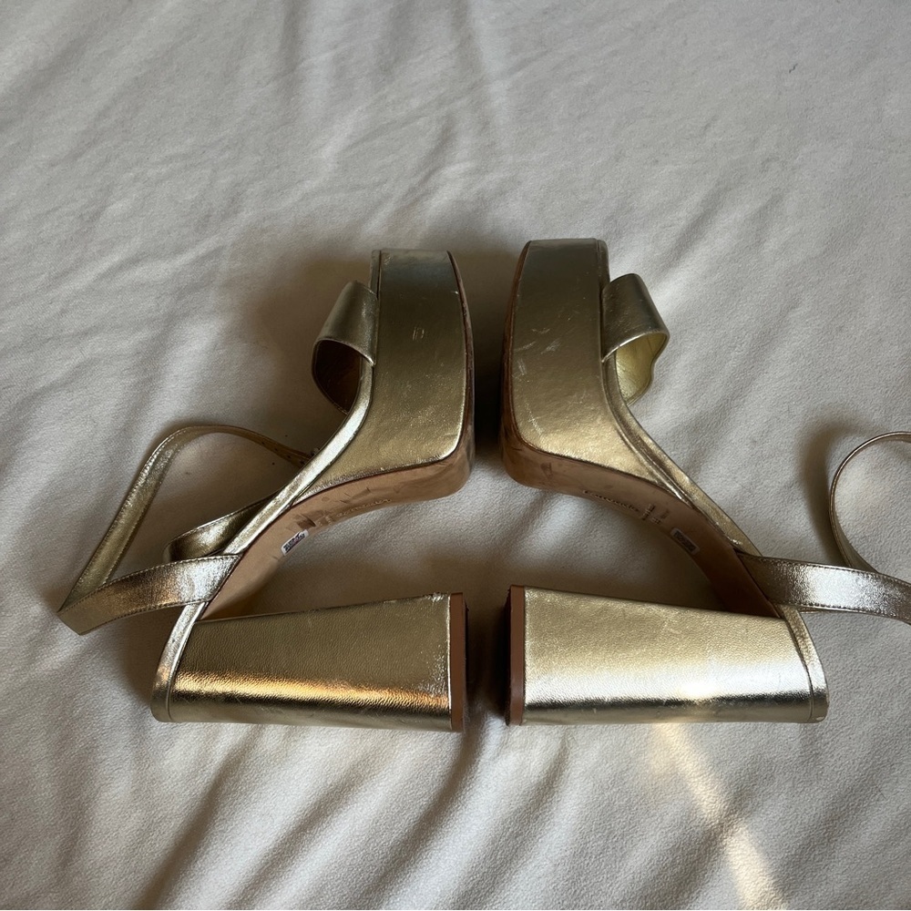 Larroudé Dolly Gold Platform Heels Size 9.5 - Picture 5 of 7